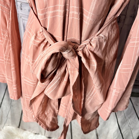 Hip hop hippity playsuit in blush - Picture 2 of 8